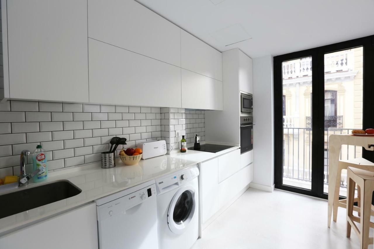 Apartamento De Diseno Con Jacuzzi Privado Granada Eksteriør bilde
