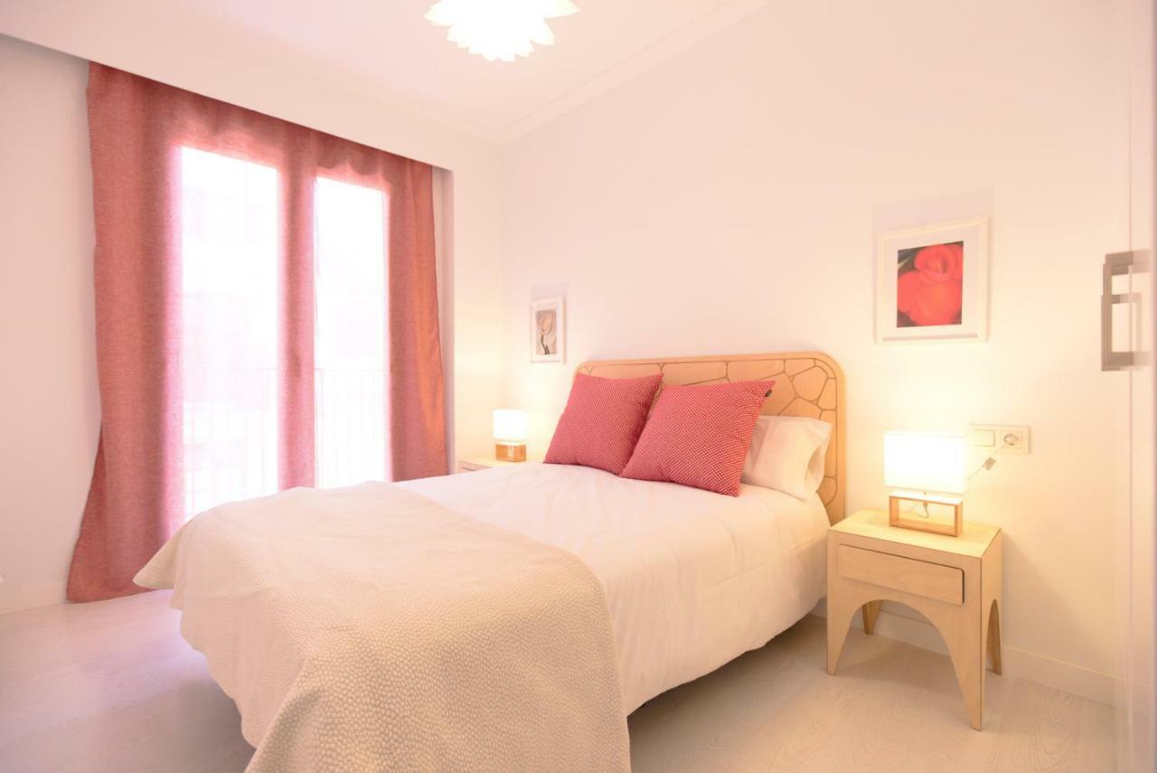 Apartamento De Diseno Con Jacuzzi Privado Granada Eksteriør bilde