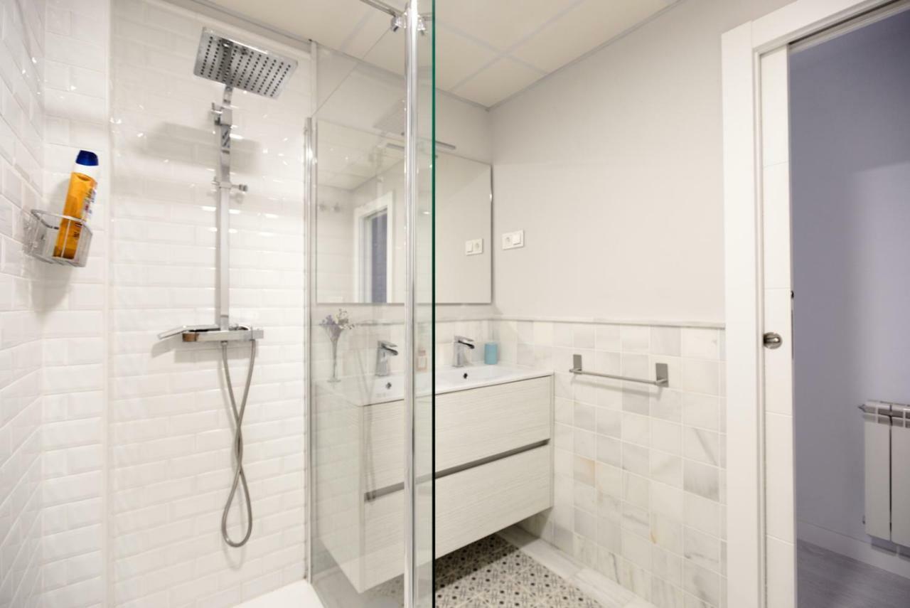 Apartamento De Diseno Con Jacuzzi Privado Granada Eksteriør bilde