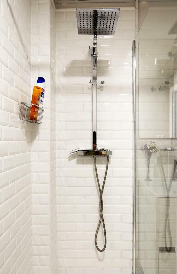 Apartamento De Diseno Con Jacuzzi Privado Granada Eksteriør bilde