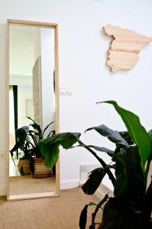 Apartamento De Diseno Con Jacuzzi Privado Granada Eksteriør bilde